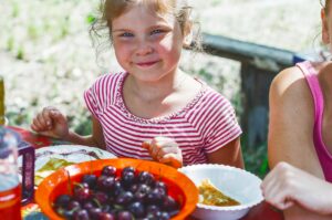 9 Ways to Get Your Family On Board with Healthy Eating