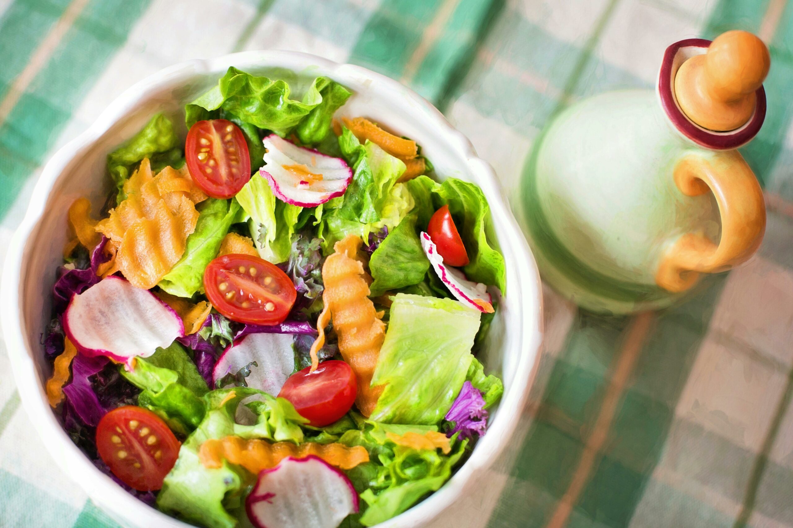bowl-filled-with-vegetables